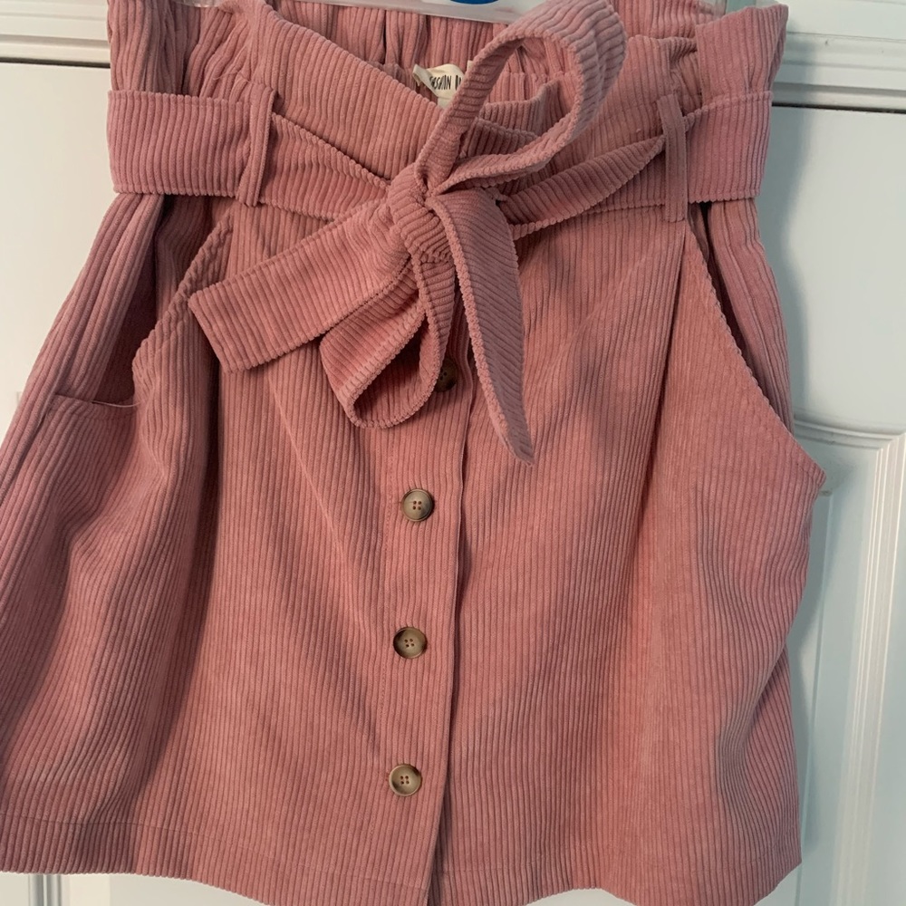 Fashion on Earth skirt, size large, pink